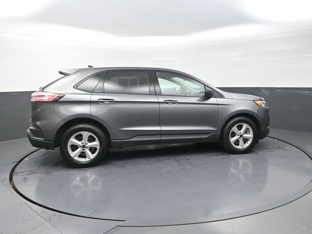 2023 Ford Edge SE