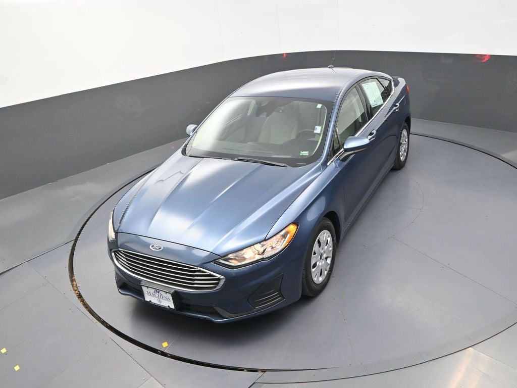 2019 Ford Fusion S