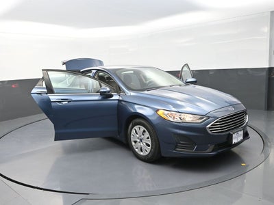 2019 Ford Fusion S