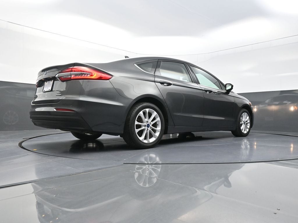 2020 Ford Fusion Hybrid SE