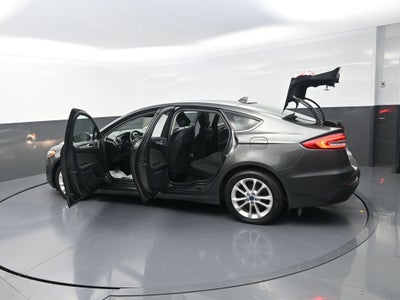 2020 Ford Fusion Hybrid SE