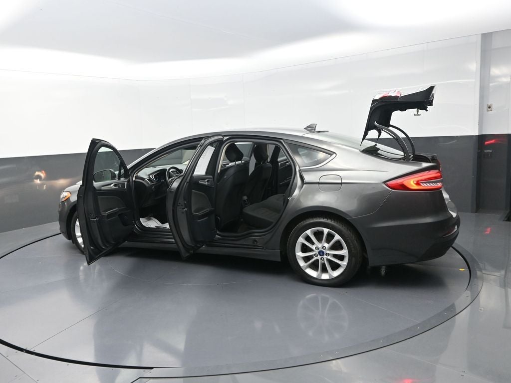 2020 Ford Fusion Hybrid SE