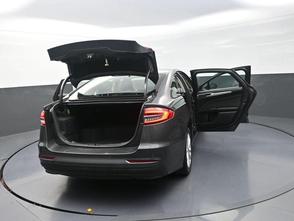 2020 Ford Fusion Hybrid SE