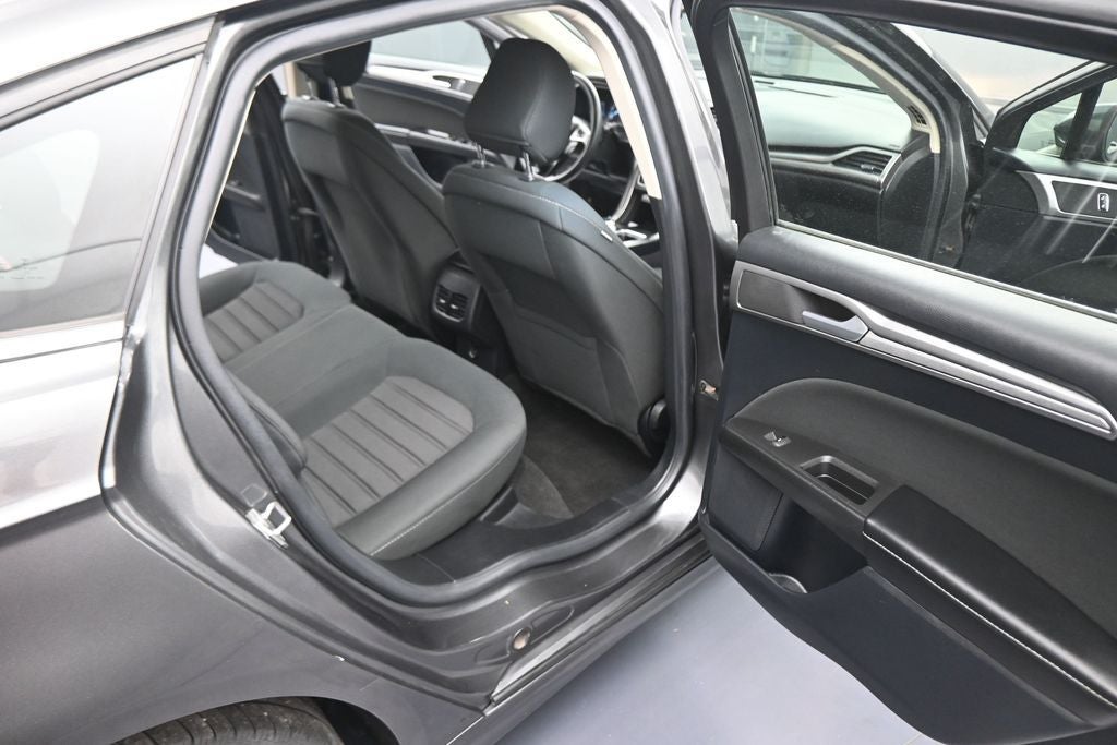 2020 Ford Fusion Hybrid SE