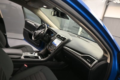 2020 Ford Fusion Hybrid SE