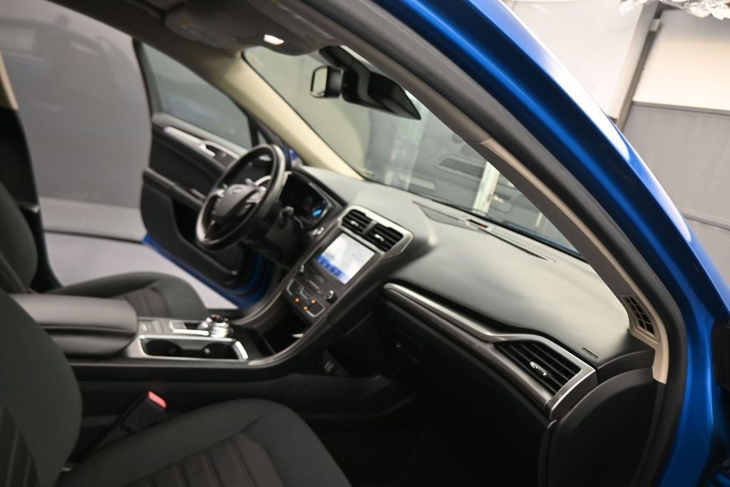 2020 Ford Fusion Hybrid SE