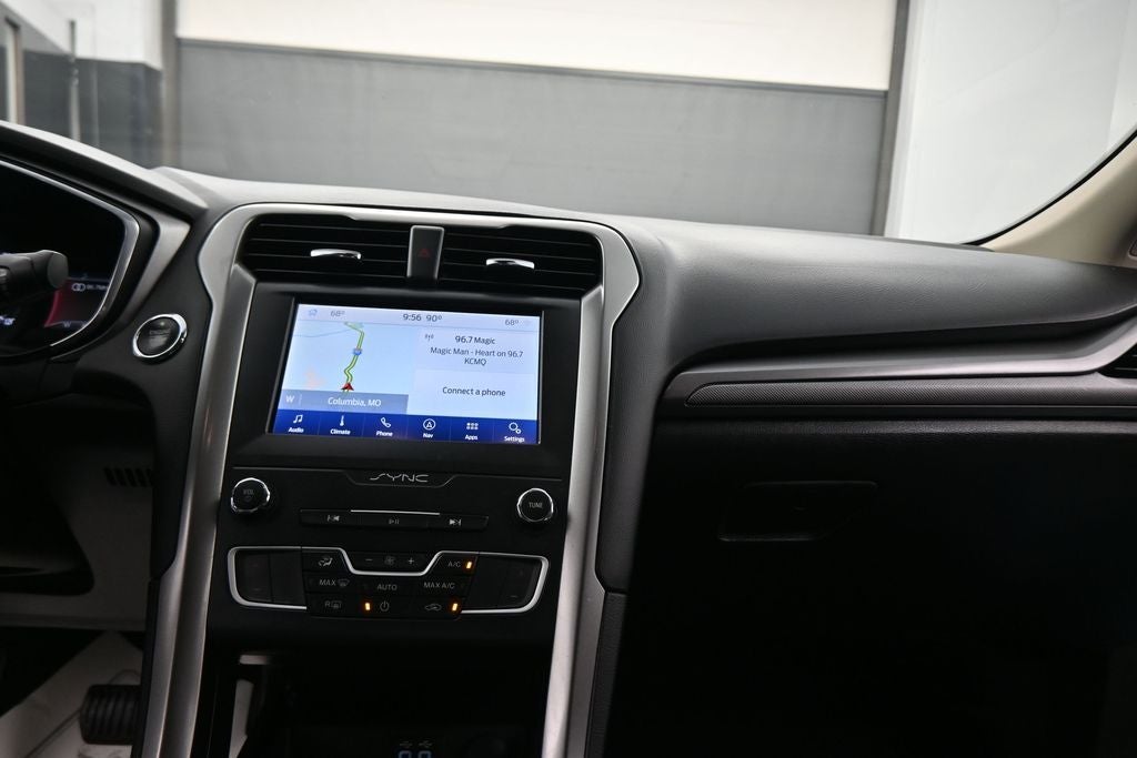 2020 Ford Fusion Hybrid SE