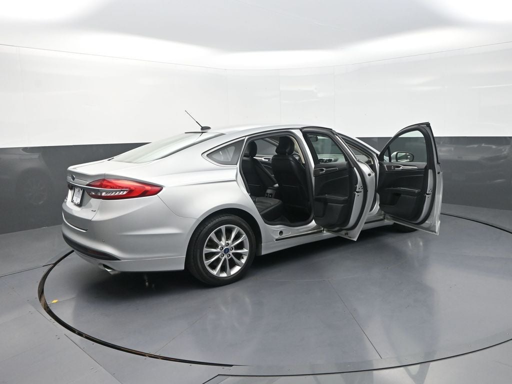 2018 Ford Fusion Energi SE Luxury