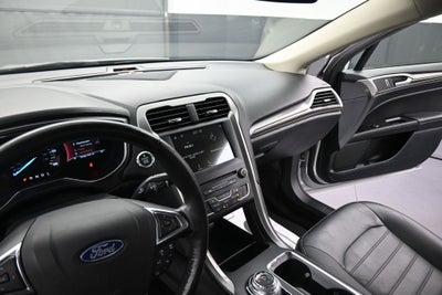 2018 Ford Fusion Energi SE Luxury