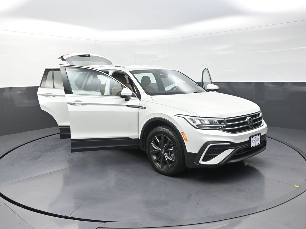 2023 Volkswagen Tiguan 2.0T SE