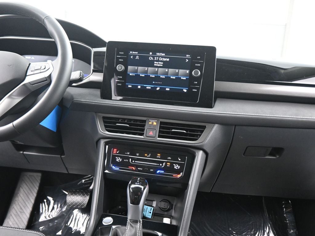 2026 Volkswagen Taos 1.5T SE Black