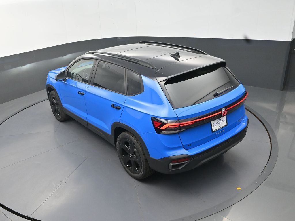 2026 Volkswagen Taos 1.5T SE Black