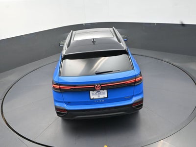 2026 Volkswagen Taos 1.5T SE Black