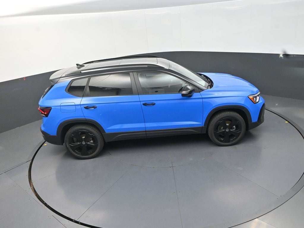2026 Volkswagen Taos 1.5T SE Black