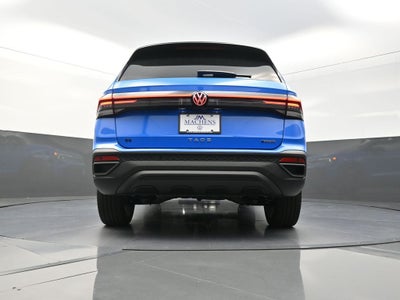 2026 Volkswagen Taos 1.5T SE Black