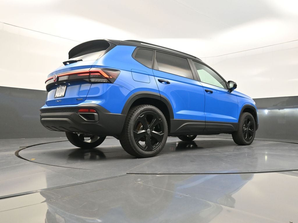 2026 Volkswagen Taos 1.5T SE Black