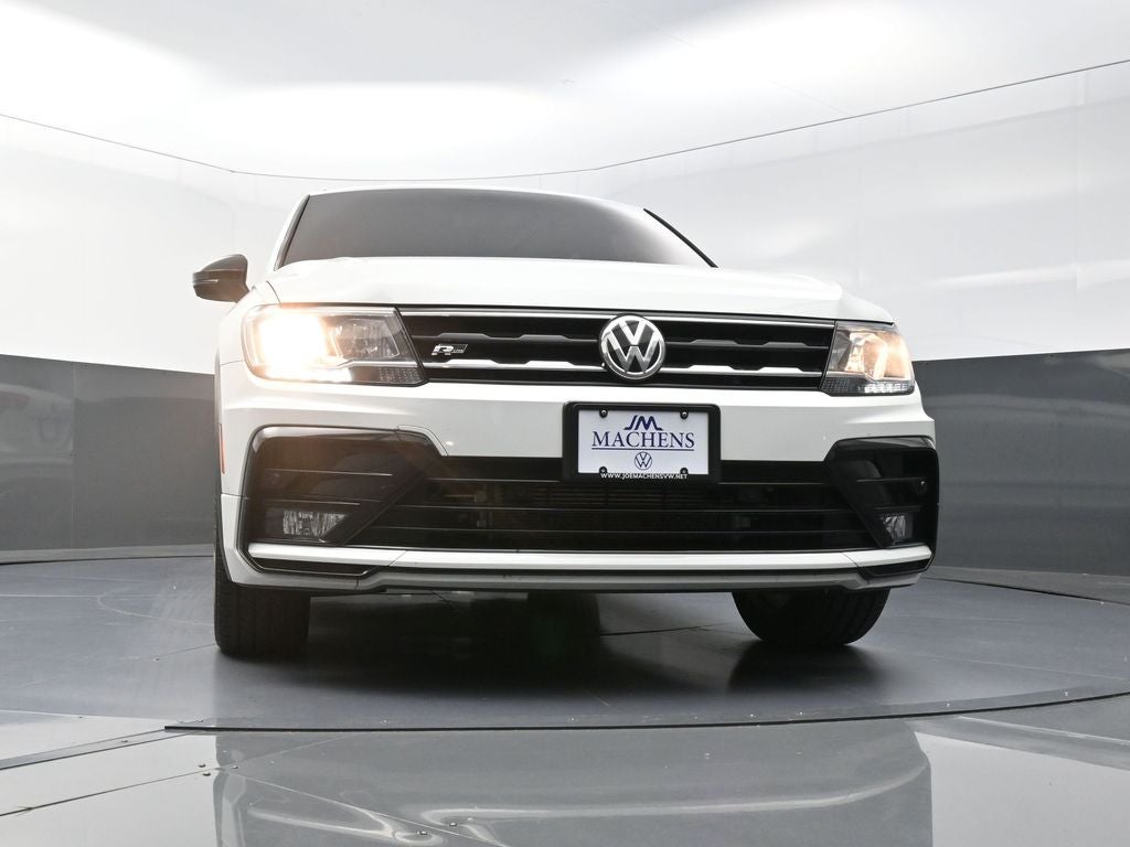 2021 Volkswagen Tiguan 2.0T SE R-Line Black