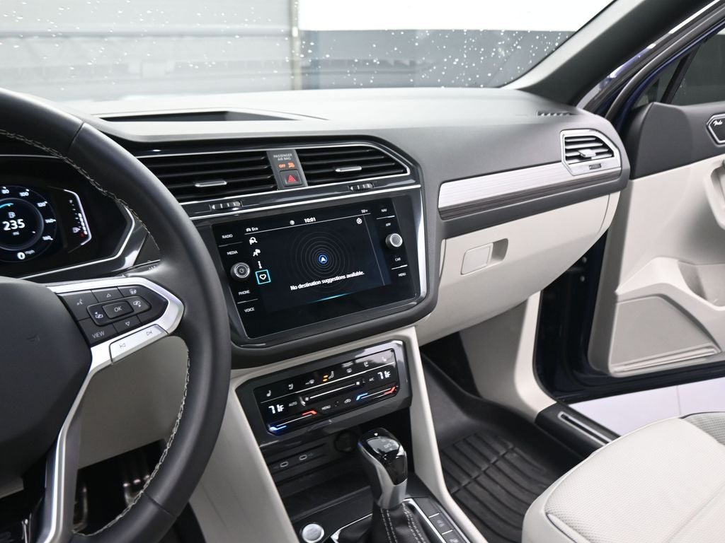 2023 Volkswagen Tiguan 2.0T SEL R-Line