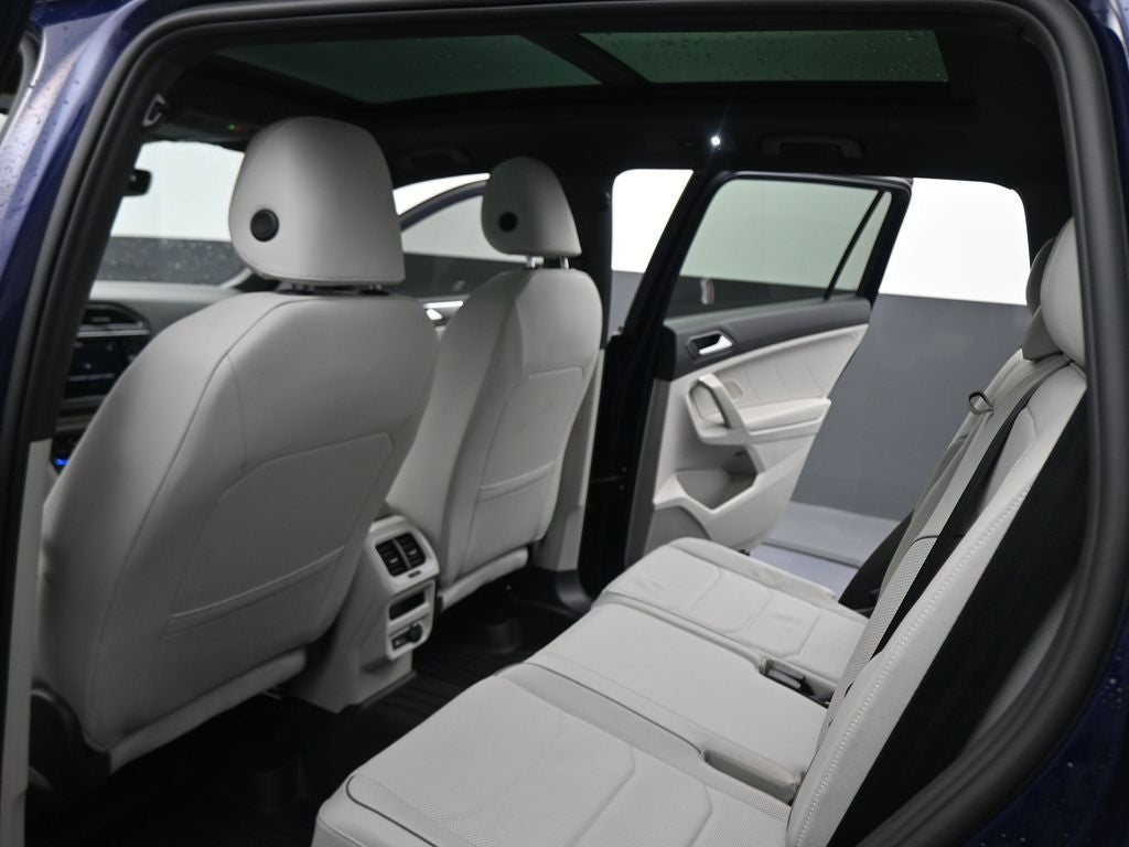 2023 Volkswagen Tiguan 2.0T SEL R-Line