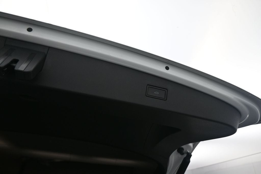 2024 Volkswagen Tiguan 2.0T SEL R-Line