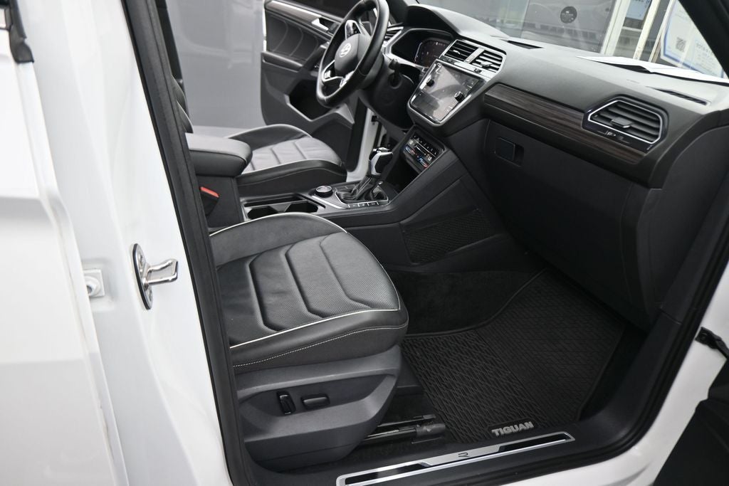 2024 Volkswagen Tiguan 2.0T SEL R-Line