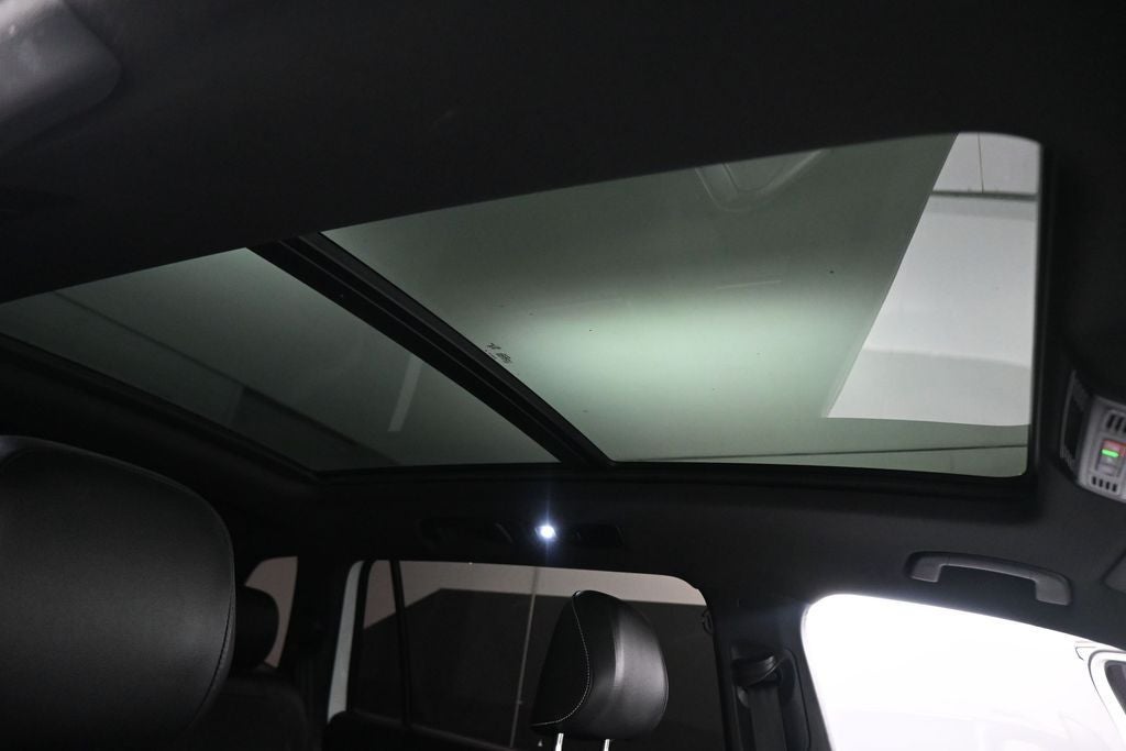 2024 Volkswagen Tiguan 2.0T SEL R-Line
