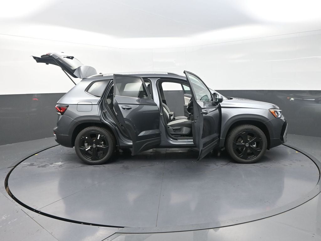 2026 Volkswagen Taos 1.5T SEL
