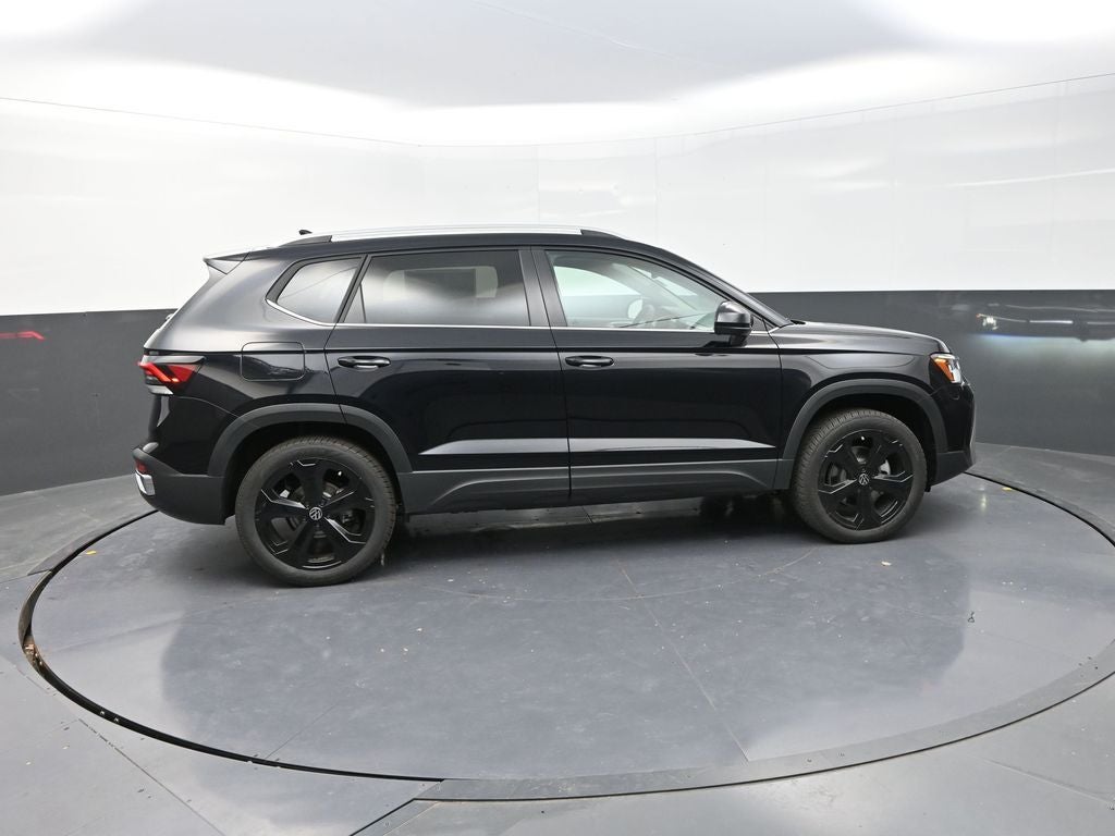 2025 Volkswagen Taos 1.5T SEL