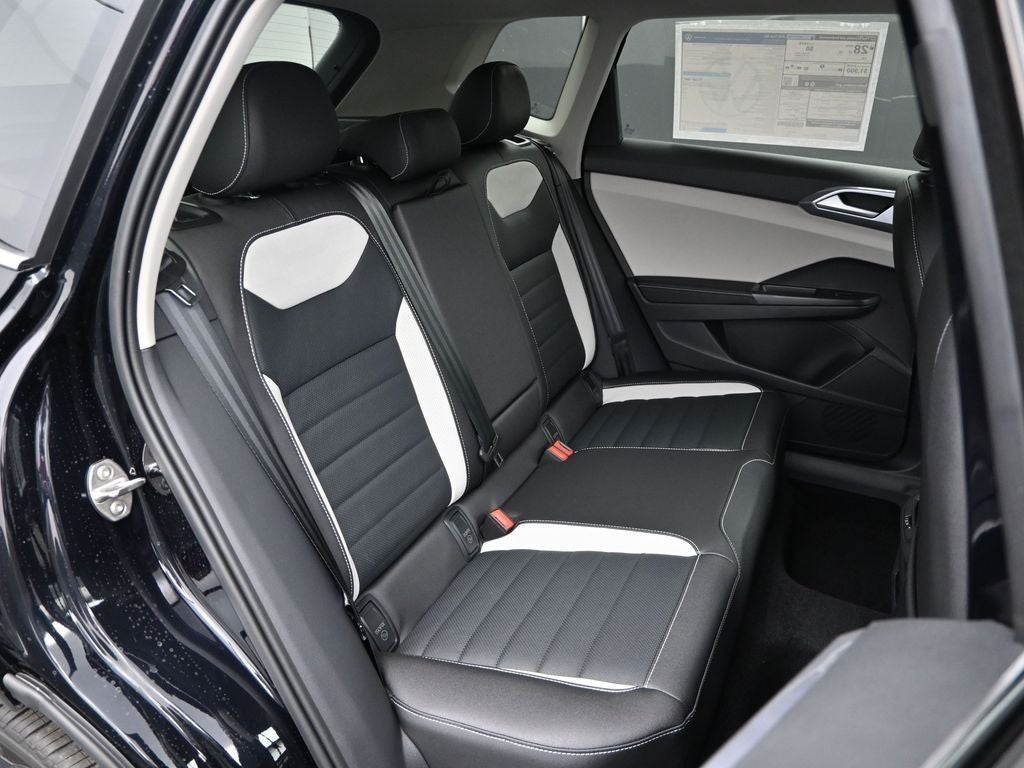 2025 Volkswagen Taos 1.5T SEL