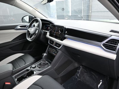 2025 Volkswagen Taos 1.5T SEL
