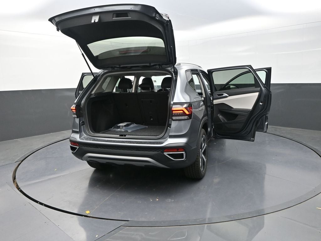 2025 Volkswagen Taos 1.5T SEL