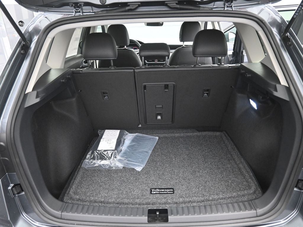 2025 Volkswagen Taos 1.5T SEL