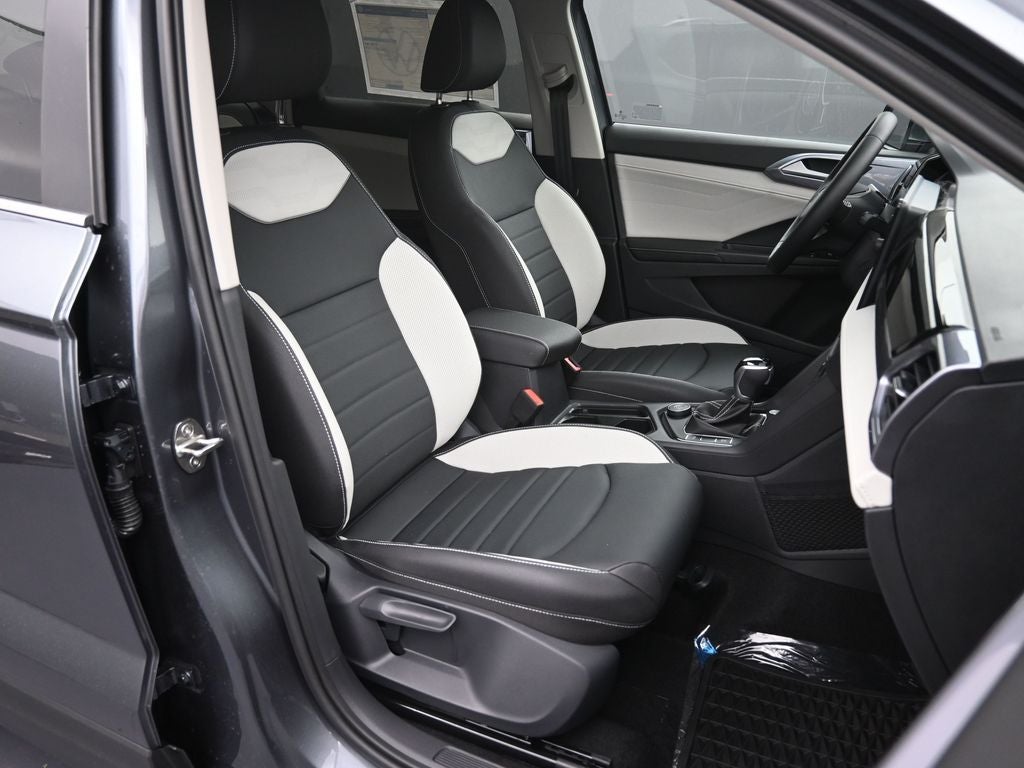 2025 Volkswagen Taos 1.5T SEL