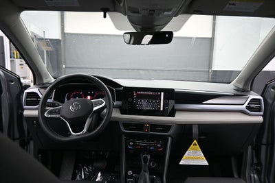 2026 Volkswagen Taos 1.5T SEL