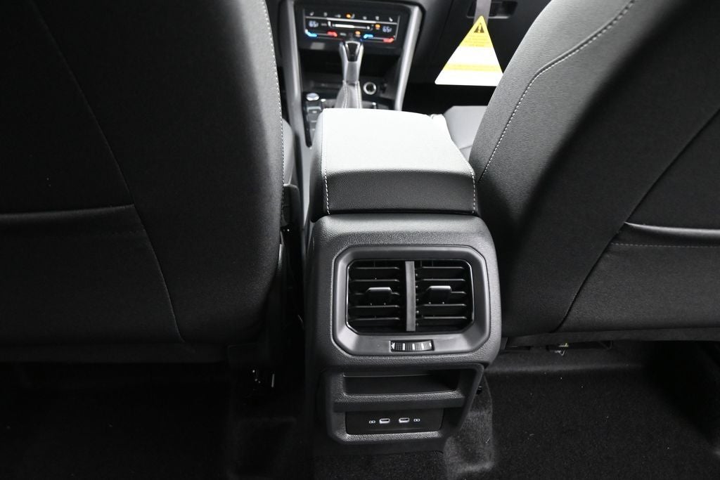 2026 Volkswagen Taos 1.5T SEL