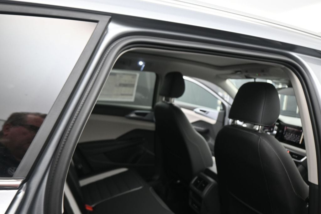 2026 Volkswagen Taos 1.5T SEL