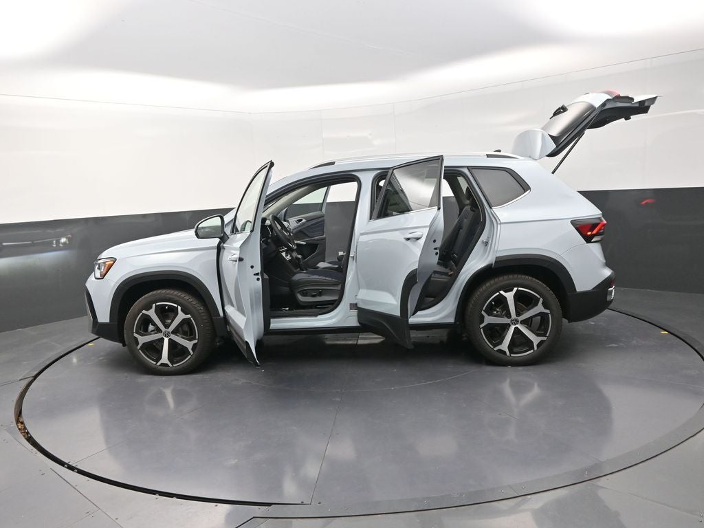 2026 Volkswagen Taos 1.5T SEL