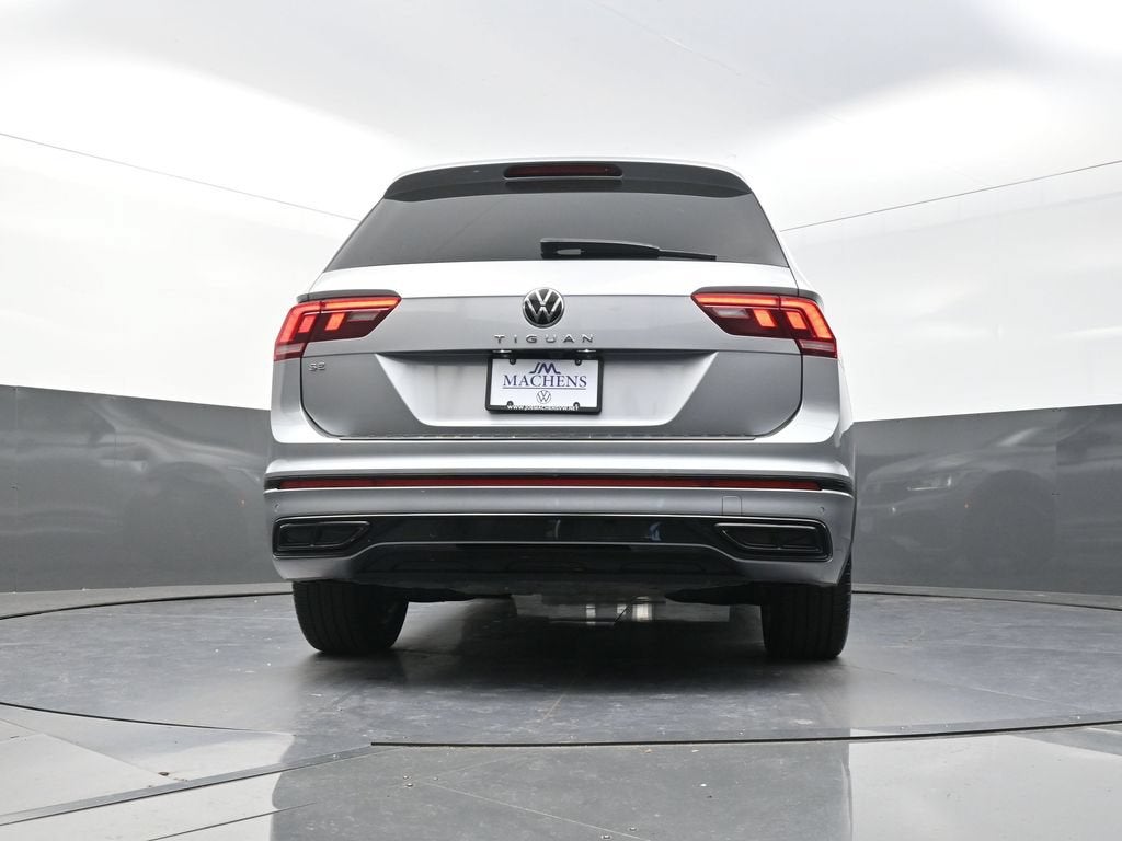 2024 Volkswagen Tiguan 2.0T SE R-Line Black