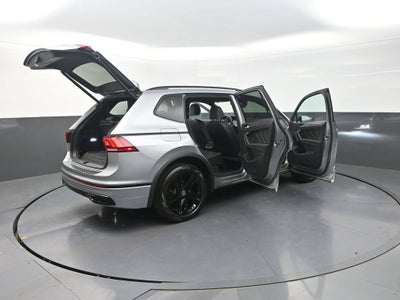 2024 Volkswagen Tiguan 2.0T SE R-Line Black