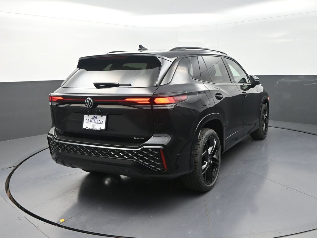 2026 Volkswagen Tiguan 2.0T SE R-Line Black