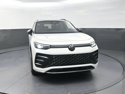 2026 Volkswagen Tiguan 2.0T SE R-Line Black