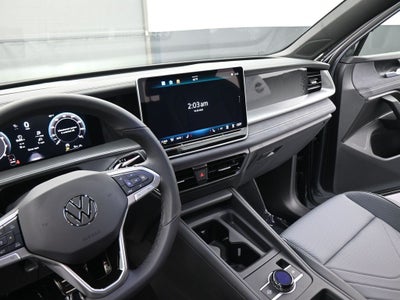 2026 Volkswagen Tiguan 2.0T SE R-Line Black