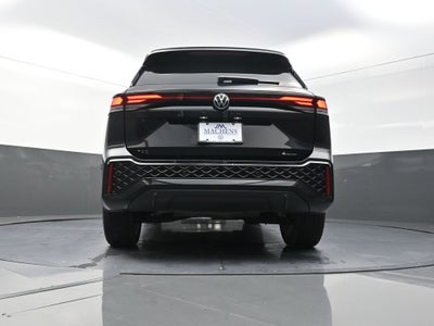 2026 Volkswagen Tiguan 2.0T SE R-Line Black