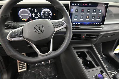 2026 Volkswagen Tiguan 2.0T SE R-Line Black