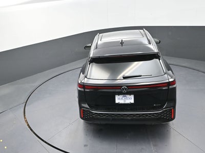 2026 Volkswagen Tiguan 2.0T SE R-Line Black