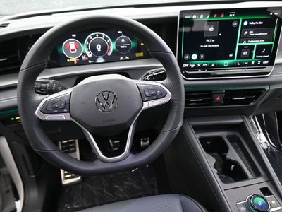 2026 Volkswagen Tiguan 2.0T SE R-Line Black