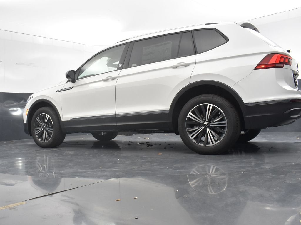 2024 Volkswagen Tiguan 2.0T Wolfsburg Edition