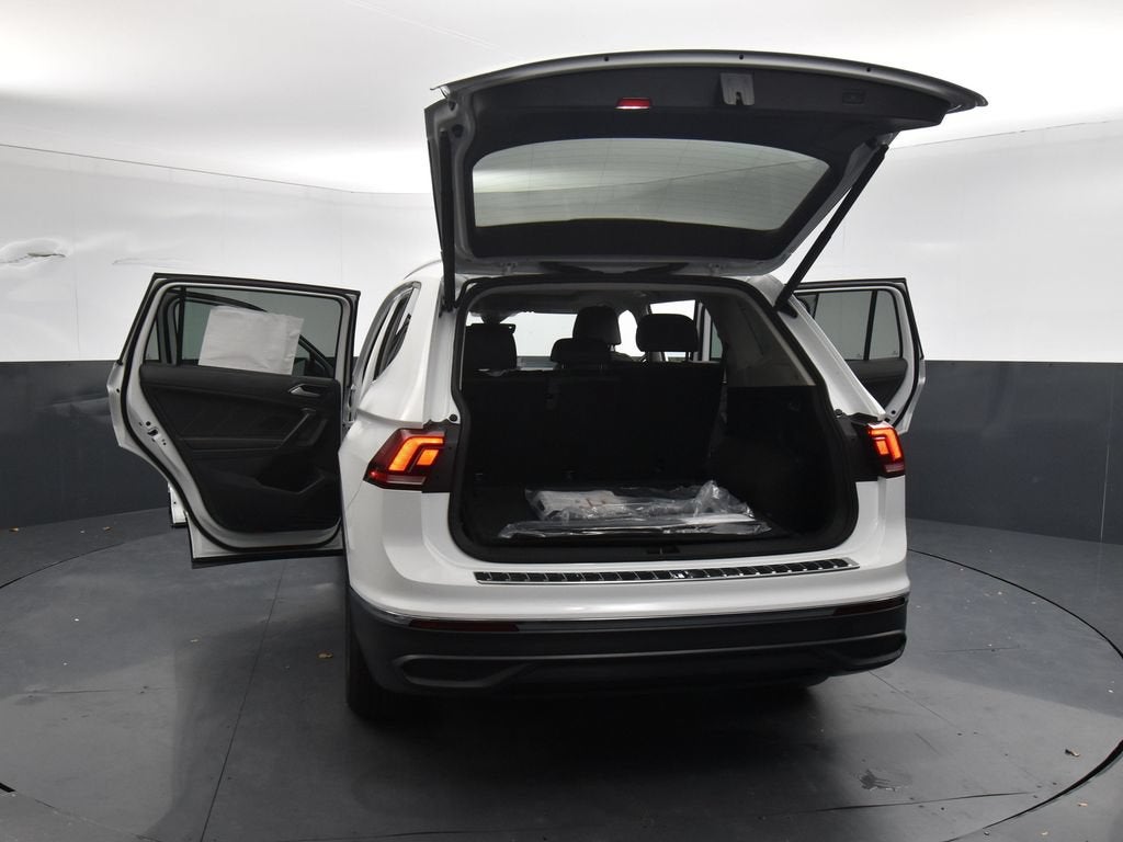 2024 Volkswagen Tiguan 2.0T Wolfsburg Edition