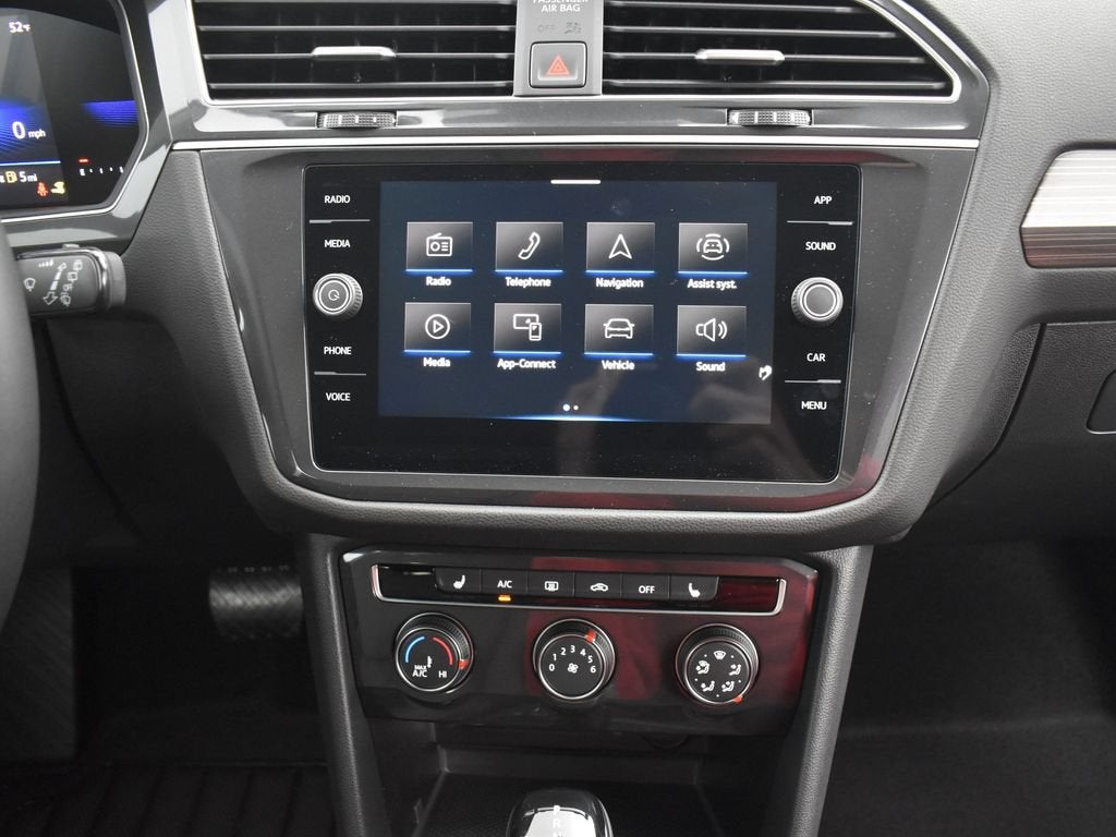 2024 Volkswagen Tiguan 2.0T Wolfsburg Edition