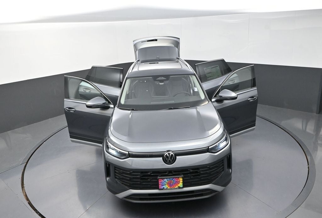 2025 Volkswagen Tiguan 2.0T SE